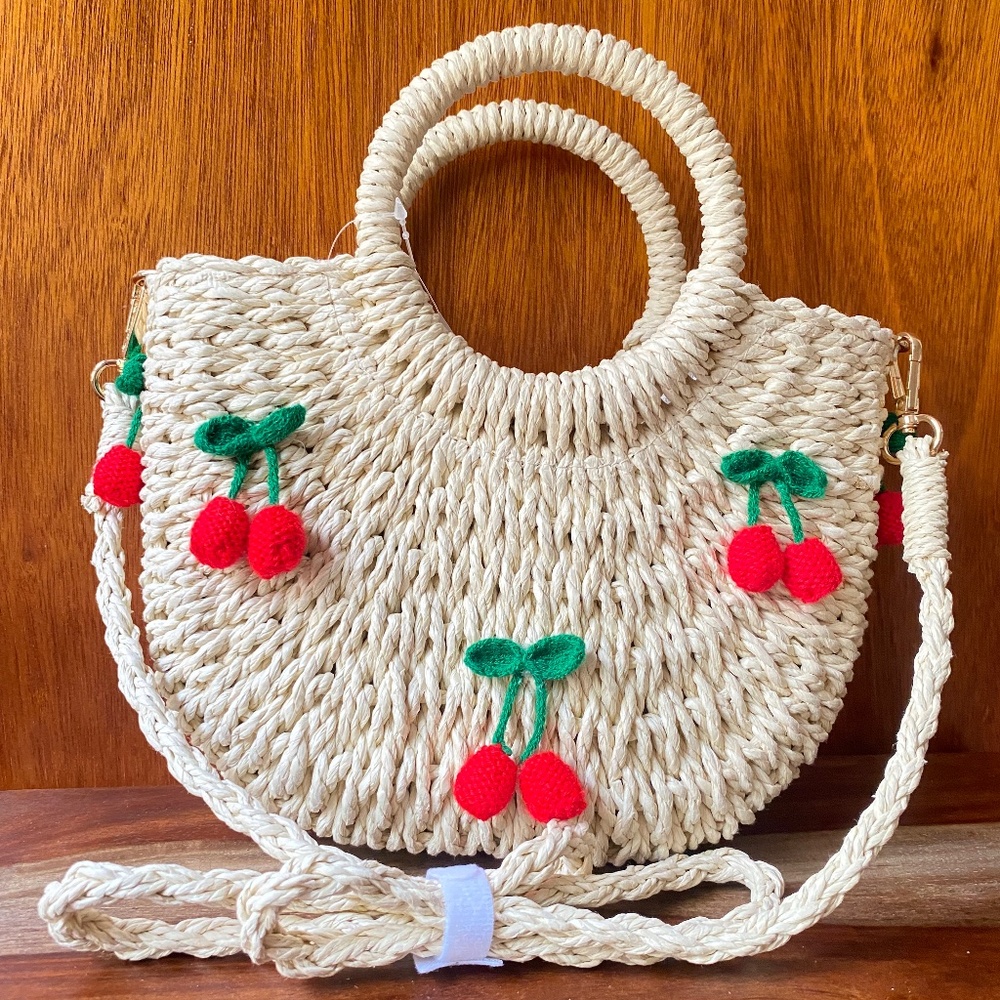 NWT Cute CHERRIES Straw bag with shoulder Strap - Picture 8 of 8